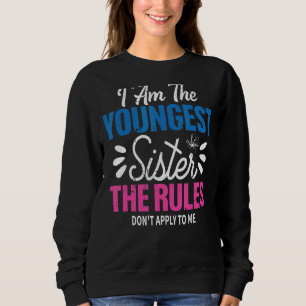 Camiseta Sou a Irmã mais Nova que não dorme para mim