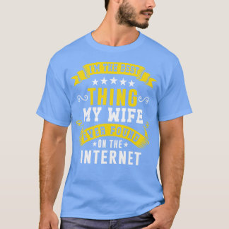 Camiseta Sou A Melhor Mulher Que Já Encontrei Na Internet 1