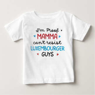 Camiseta Sou a Prova de que a Mãe não resiste às Caras luxe