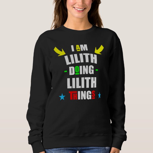 Camiseta Sou Lilith fazendo coisas Legal no Natal (Frente)