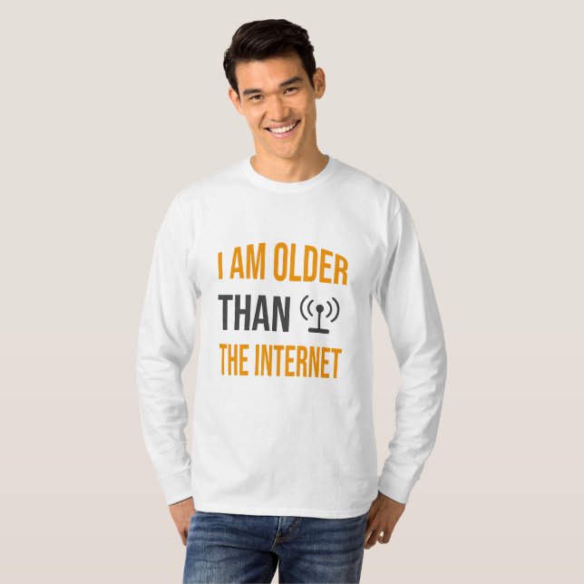 Camiseta Sou Mais Velho Que A Internet (Frente Completa)