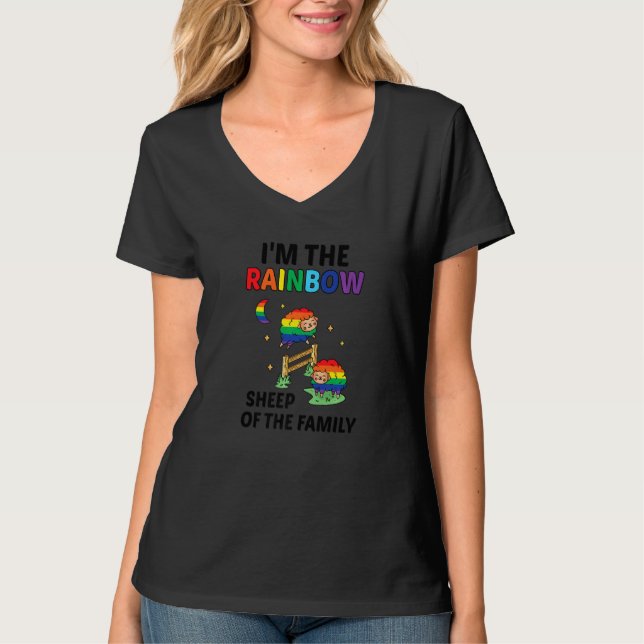 Camiseta Sou o Rainbow Sheep na Família Lésbica Love G (Frente)
