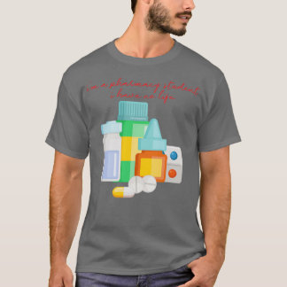Camiseta Sou Um Estudante De Farmácia Que Não Tenho Vermelh