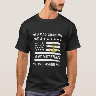 Camiseta Sou um vovô Pai e um veterano Marinho