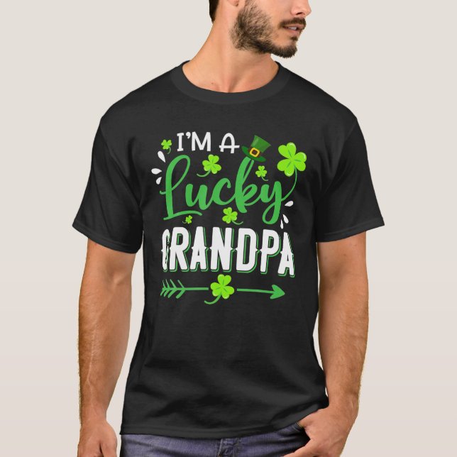 Camiseta Sou um vovô sortudo Shamrock da Rua Patrick (Frente)