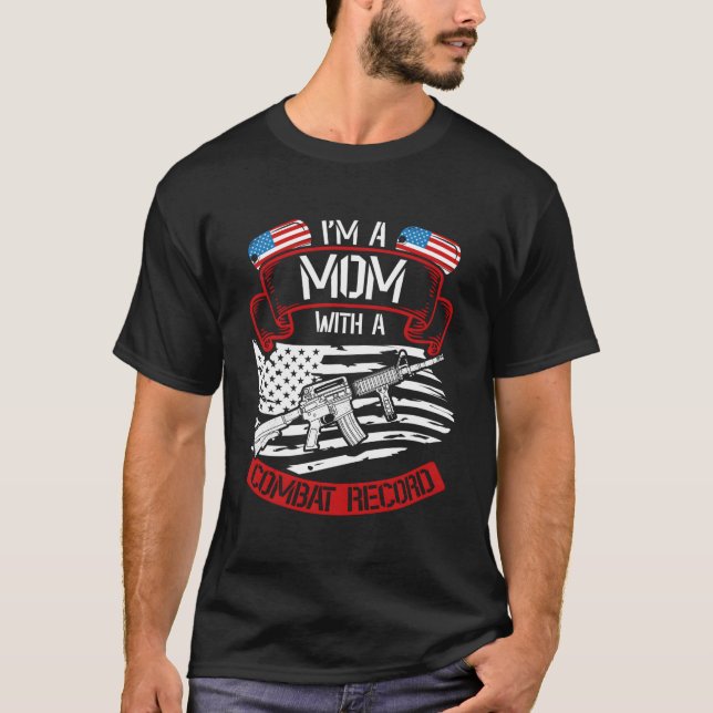 Camiseta Sou Uma Mãe Com Um Veterano De Impressão Impressa  (Frente)