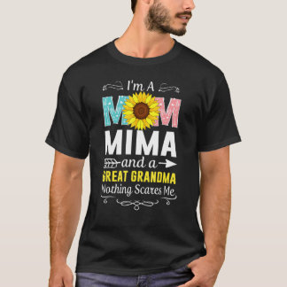 Camiseta Sou uma mãe Mima e uma vovó Excelente Nada assusta