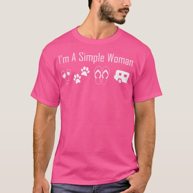 Camiseta Sou Uma Mulher Simples Que Ama O Acampamento De Cã (Frente)