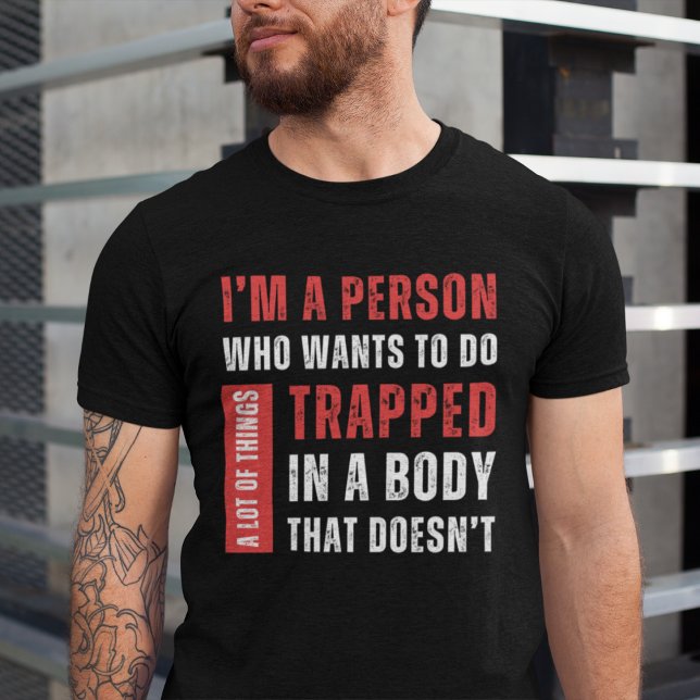 Camiseta Sou Uma Pessoa Que Quer Fazer Muitas Coisas Engraç (Criador carregado)