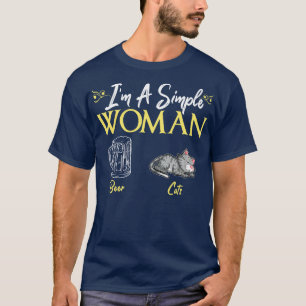 Camiseta Sou Uma Simples Mulher Que Ama Gatos De Cerveja