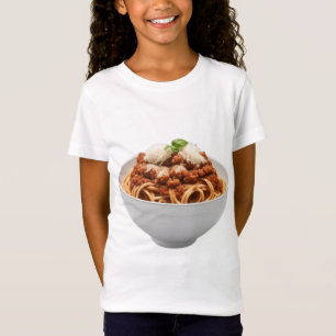 Camiseta Spaghetti Bolognese com folhas de queijo e manjeri