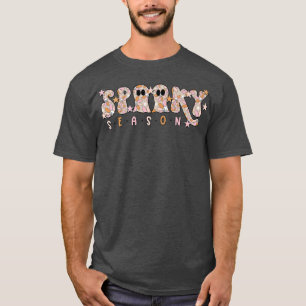 Camiseta Spooky Season Floral Retro Groovy Halloween Ghost