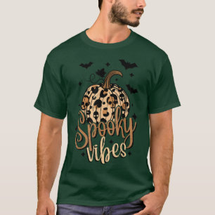 Camiseta Spooky Vibes Boho Halloween Pumpkin Leopard Witchy