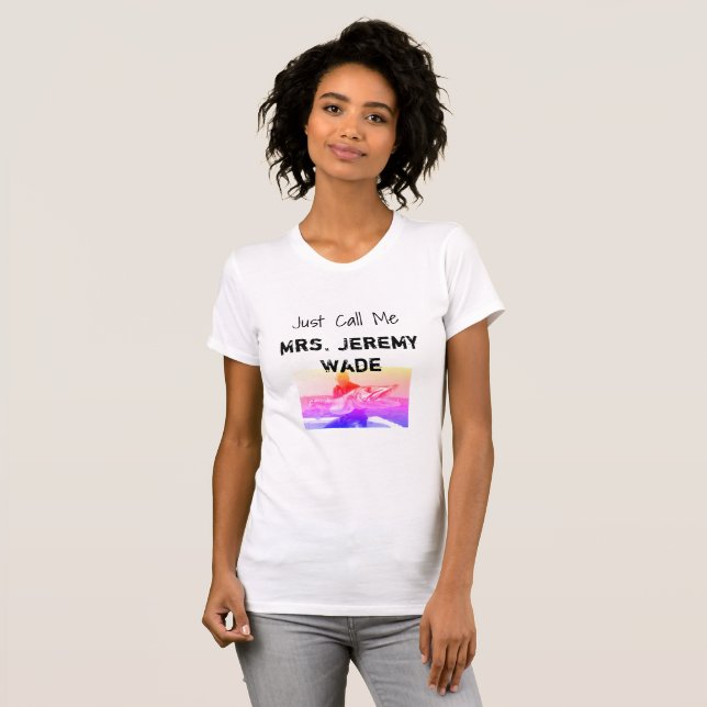 Camiseta Sra. Jeremy Wade (Frente Completa)