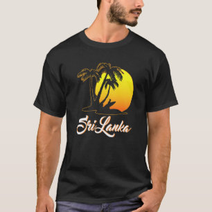 Camiseta Sri Lanka Surfer Sunset Beach Ocean Vacing Sri L