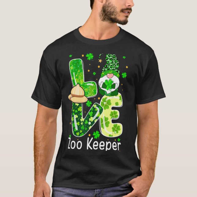 Camiseta St Patricks Lucky Funny Zoo Keeper Gnome Leopard G (Frente)