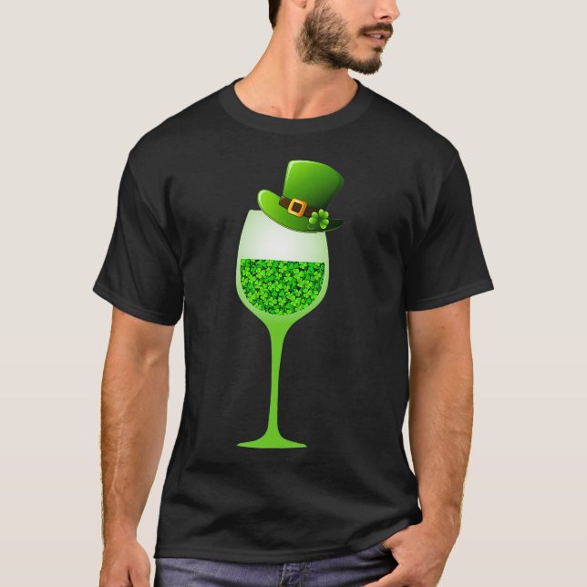 Camiseta St. Patricks Shamrock Vidro Bebendo (Frente)