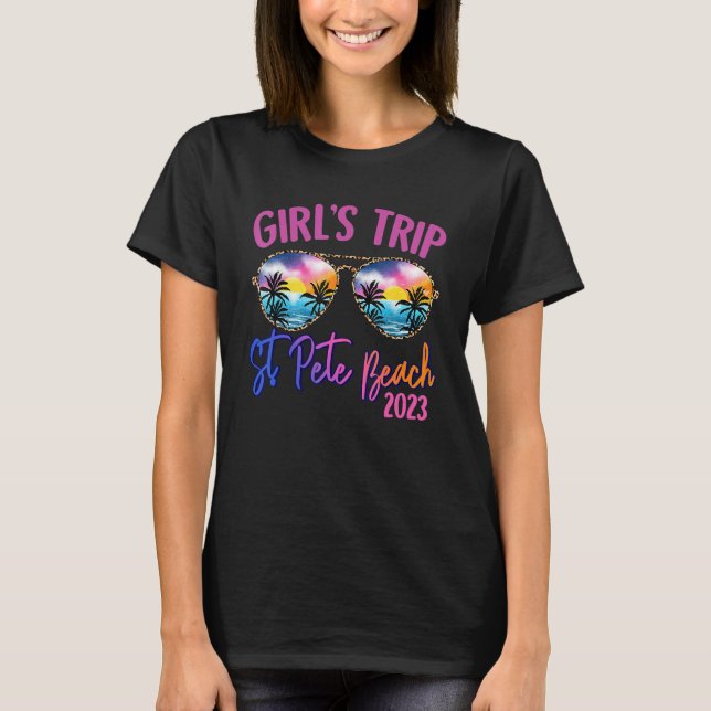 Camiseta St. Pete Beach 2023 Girls Trip Sunglasses Summer G (Frente)