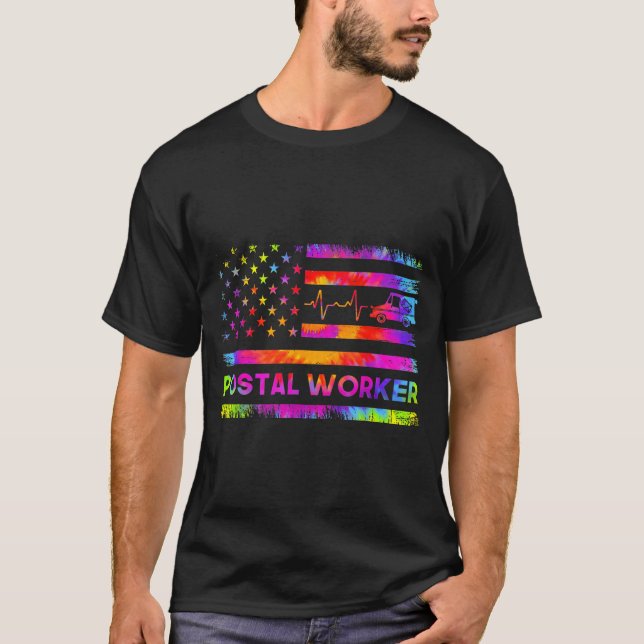 Camiseta Stal Worker Tie Dye Proud Mail Carrier Mail Lady P (Frente)