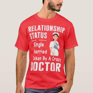 Camiseta Status de Relacionamento Solteiro Casado Tomado Po