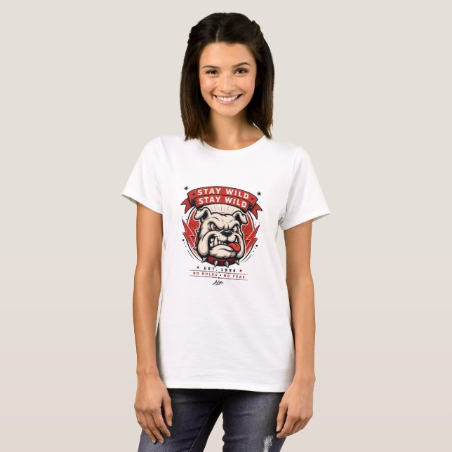 Camiseta Stay Wild Bulldog (Frente Completa)