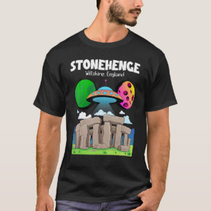Camiseta Stonehenge England Souvenir Voando Saucer No Spac