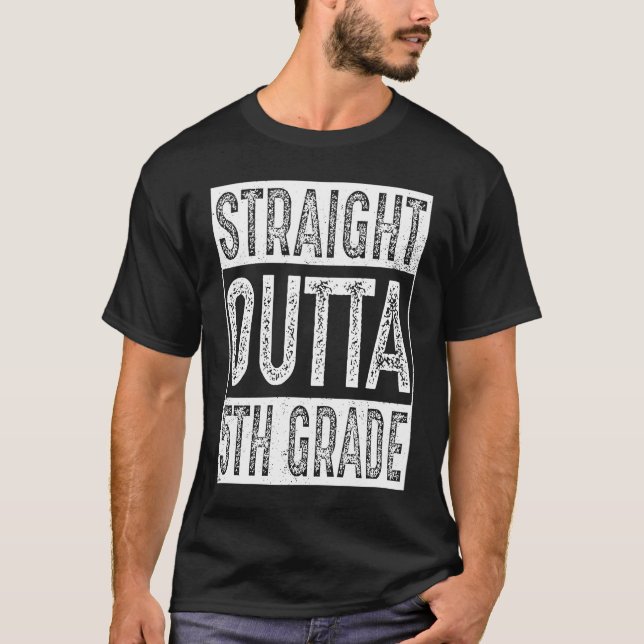 Camiseta Straight Outta 5th Grade   Fifth Grade Graduation (Frente)