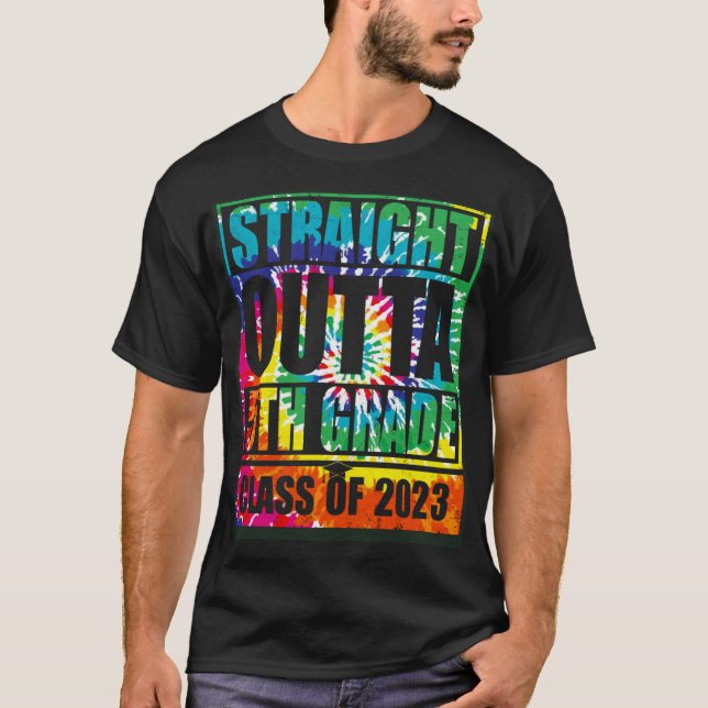 Camiseta Straight Outta 5th Grade Great Graduation   2 (Frente)