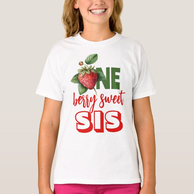 Camiseta Strawberry Berry Swery Sis (Frente)