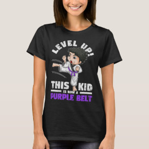 Camiseta Subiu de Nível Essa Criança Agora É Faixa Preta de