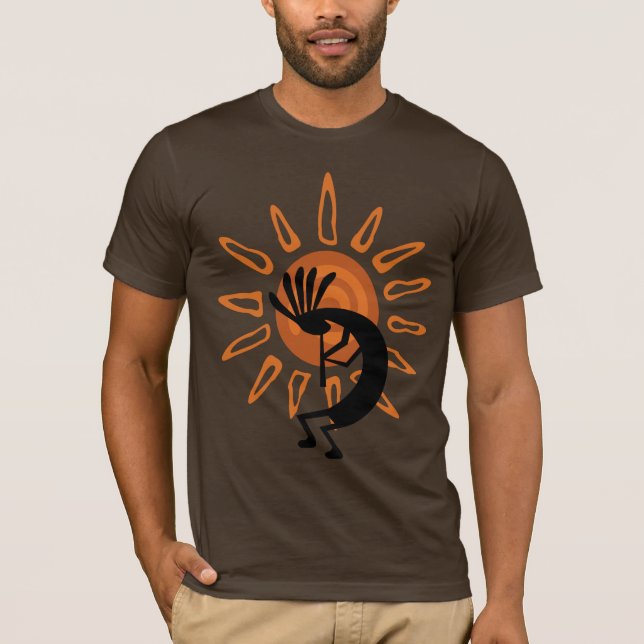 Camiseta Sudoeste de Kokopelli Desert Sun Brown Mens Tshirt (Frente)