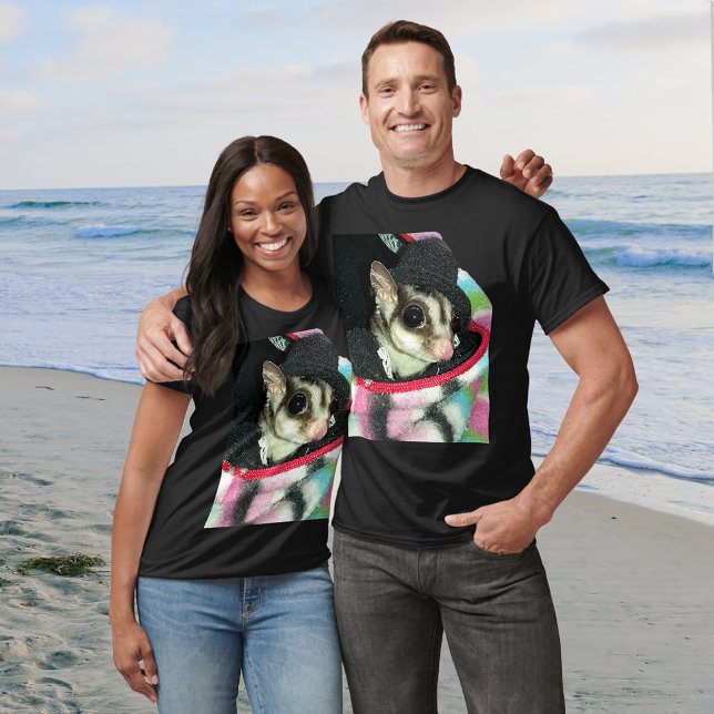 Camiseta Sugar Glider Usando um Chapéu Unisex (Criador carregado)
