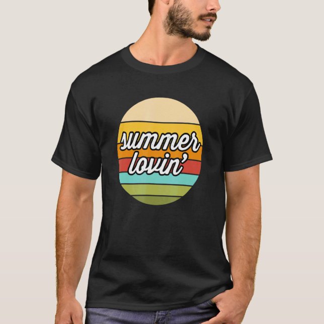 Camiseta Summer Lovin Sunset Lovation Vacation Vibes Aesthe (Frente)