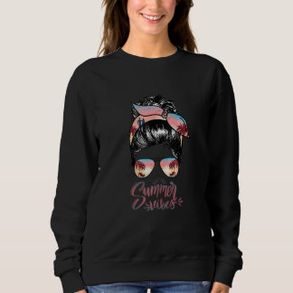 Camiseta Summer Vibes Mensagem Bun Mãe Festa de Verão Engra