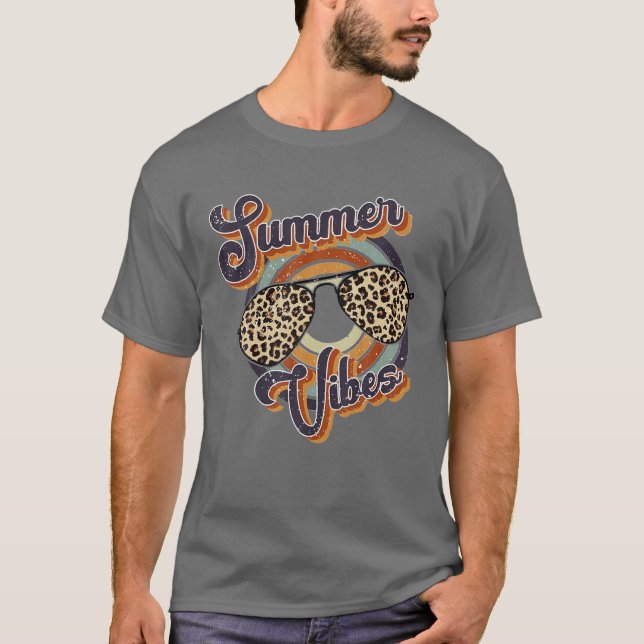 Camiseta Summer Vibes Summer Cheetah Leopard Óculos escuros (Frente)