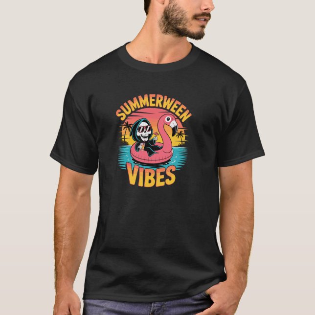Camiseta Summerween Vibes Skeleton Flamingo Float Summer Ha (Frente)