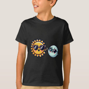 Camiseta Sun Moon Friends Total Eclipse Solar 2024 Boys Gir