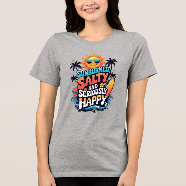 Camiseta Sunburned Salty and Happy – Retro Beach Vibes (Frente)