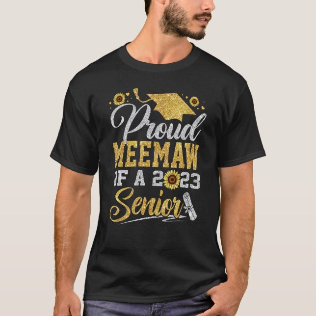 Camiseta Sunflower 2023 Proud Meemaw Of A 2023 Senior Gradu (Frente)