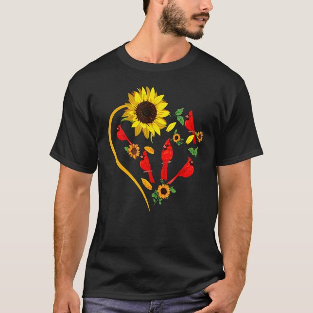 Camiseta Sunflowers Cardinal Birds Cute Heart Shape Funny B (Frente)