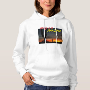 Camiseta Sunset com cacto gigante do saguaro no deserto da