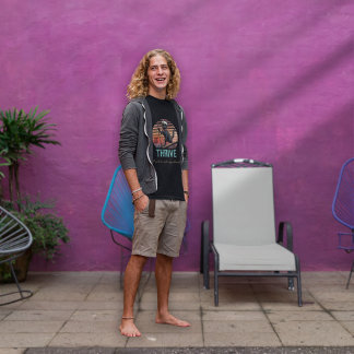 Camiseta Sunset de Gato Negro: Uma Viagem para prosperar