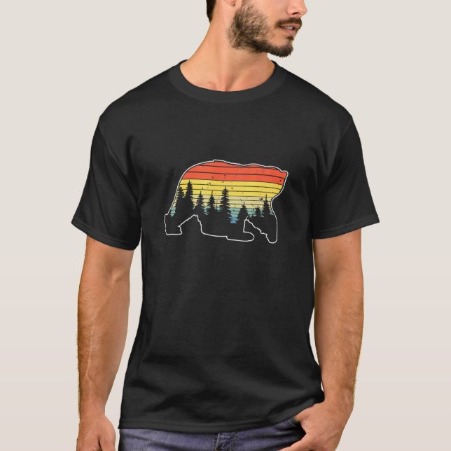 Camiseta Sunset Forest Nature Bear Silhouette Of A Bear In  (Frente)