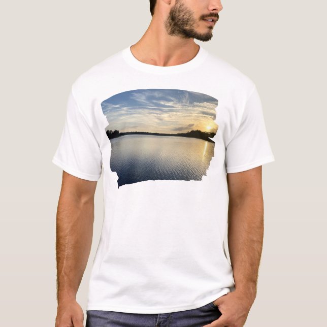 Camiseta Sunset Over Wildcat Lake (Frente)