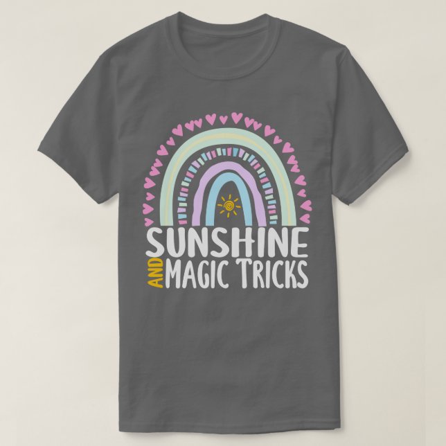 Camiseta Sunshine e Truques Mágicos - Presente Arco-Íris Cu (Frente do Design)