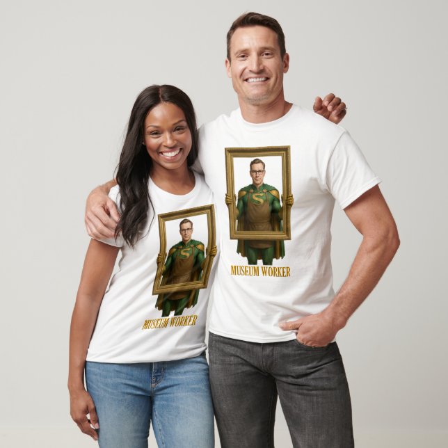 Camiseta Super-herói Funcionário de Museu (Unissex)