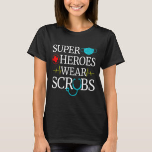 Camiseta Super Heróis Vestem Esfregões Enfermando Nentes Mé