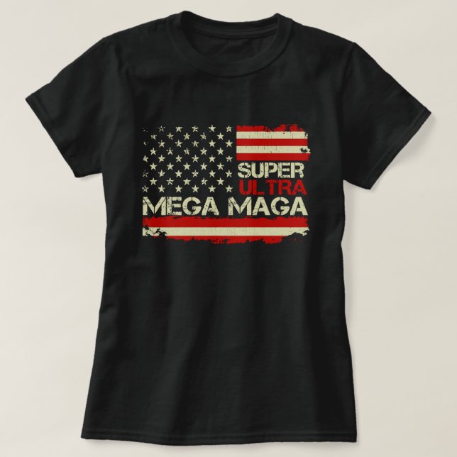 Camiseta Super Ultra Mega Maga American Flag Anti Biden Pro (Frente do Design)