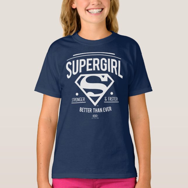 Camiseta Supergirl Melhor Do Que Nunca Gráfico Retroativo (Frente)