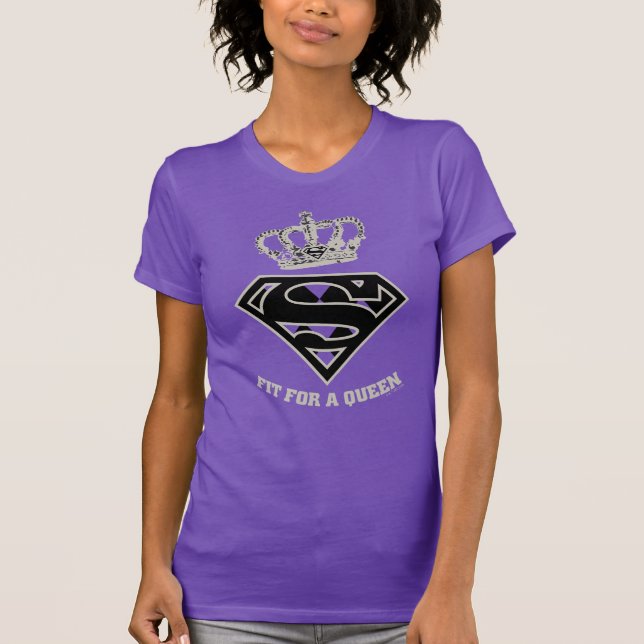 Camiseta Supergirl S-Shield "Ajustado Por Uma Rainha" (Frente)